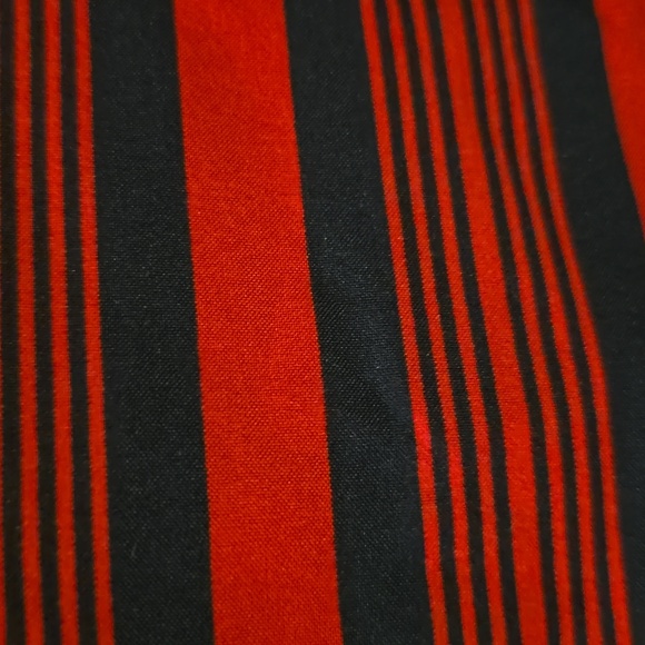 Women's sleeveless top - Picture 3 of 4